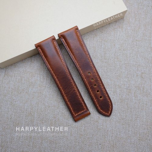 Brown waxy strap style clasp 1